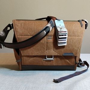 Peak Design Everyday Messenger Camera Bag